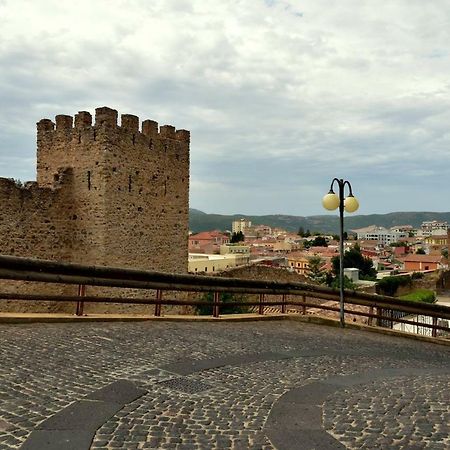 B&B Castello Salvaterra Iglesias Εξωτερικό φωτογραφία