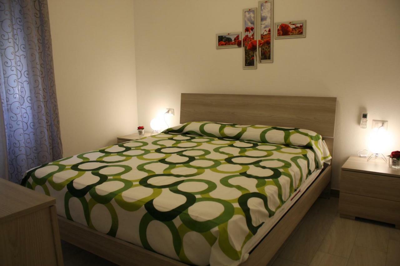 B&B Castello Salvaterra Iglesias Εξωτερικό φωτογραφία